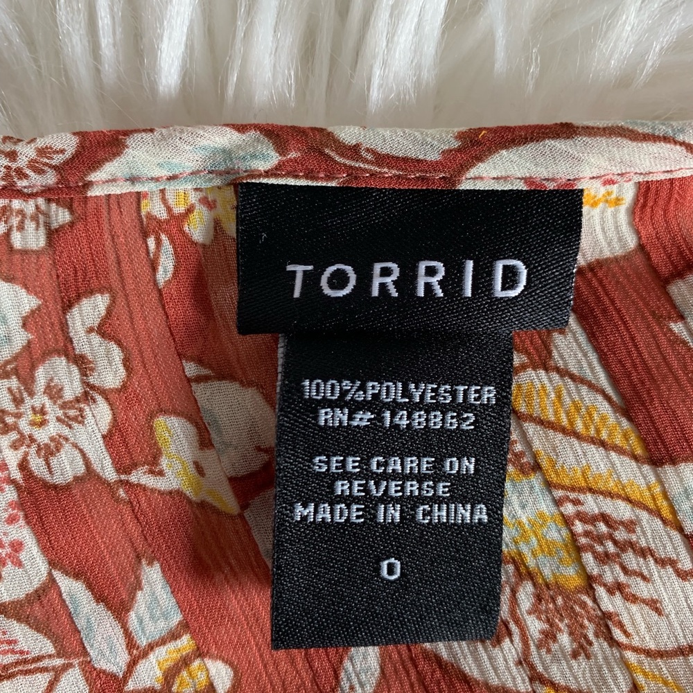 Torrid top - Picture 4 of 4